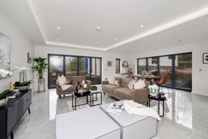 Photo 34- click for photo gallery